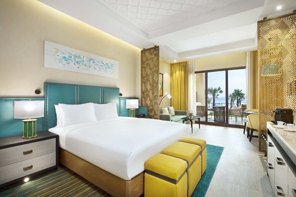 Double Tree by Hilton Resort & SPA Marjan Island 5* фотосуреті