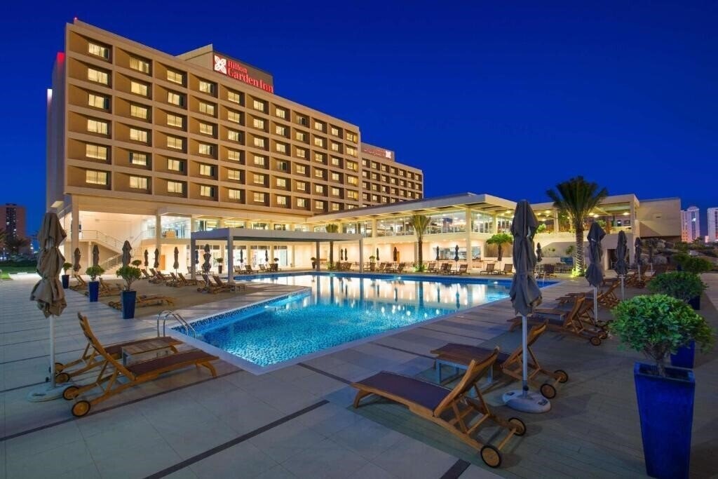 Hilton Garden Inn Ras Al Khaimah 4* қонақ үйі
