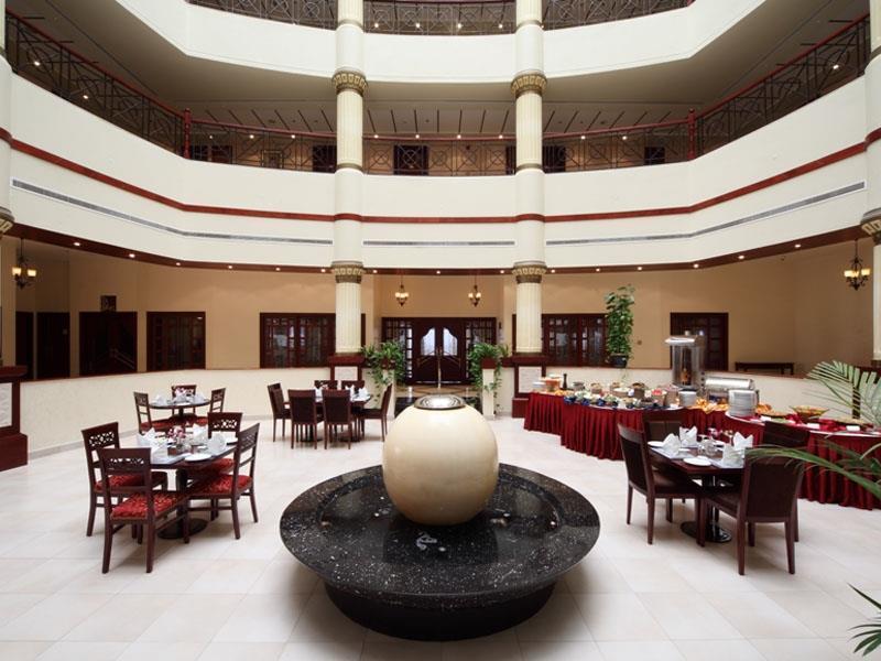 Golden Tulip Khatt Springs 4* суреті