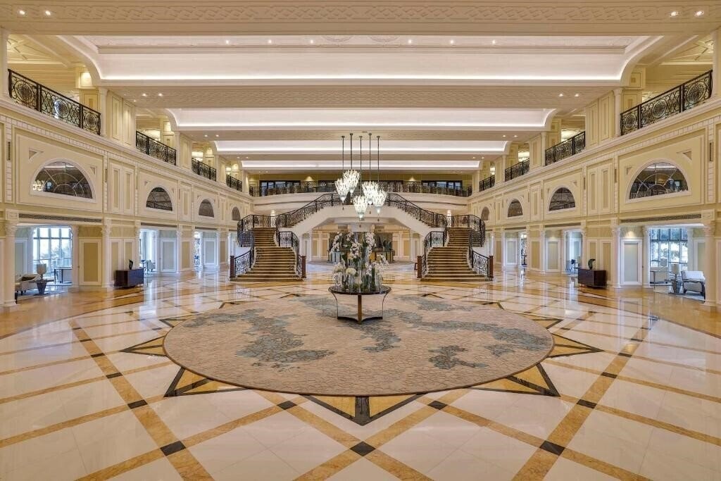 Waldorf Astoria Ras Al Khaimah 5* суреті