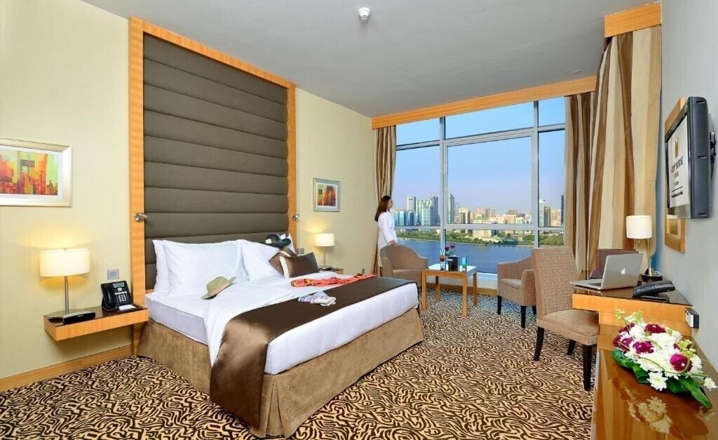 Copthorne Hotel Sharjah (ex. Copthorne by Millenium Sharjah) 4* қонақ үйі