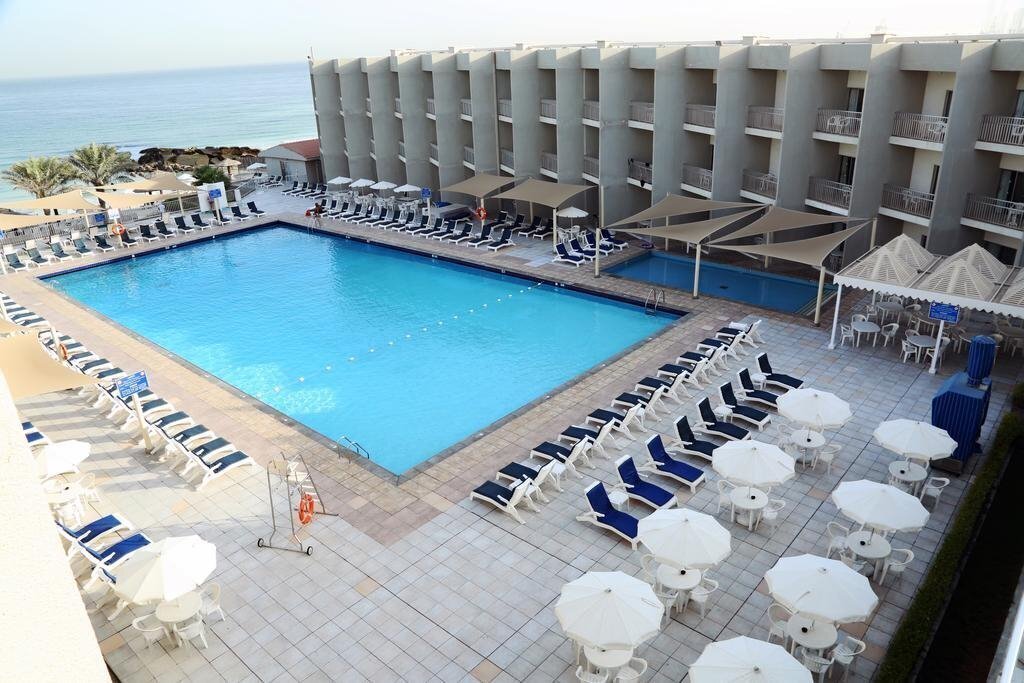 Beach Hotel Sharjah 3* суреті