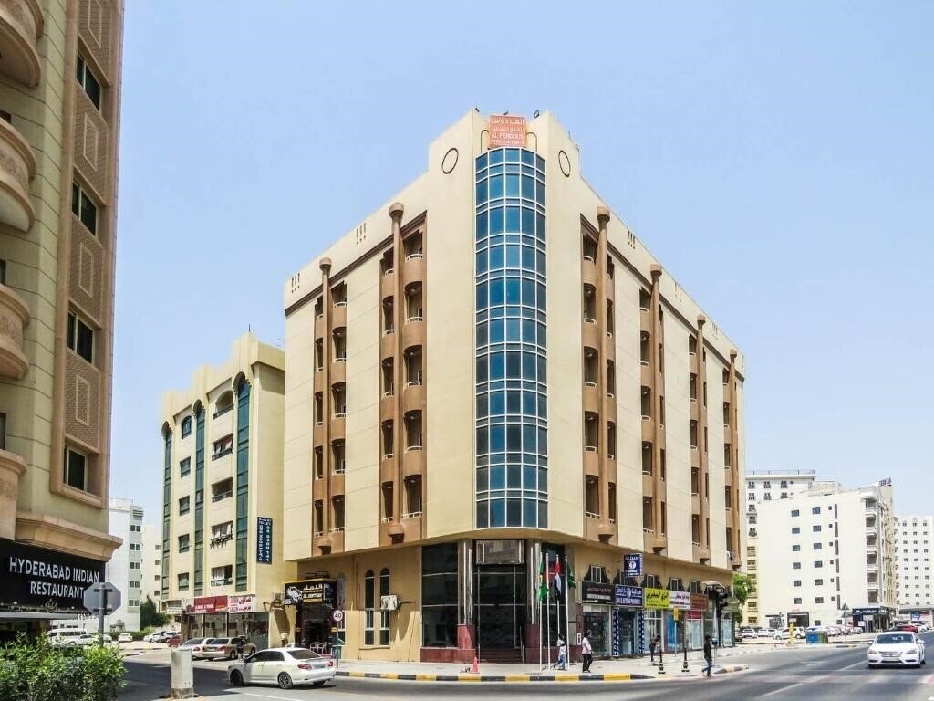 Отель Al Ferdous Hotel Apartments апартаменты