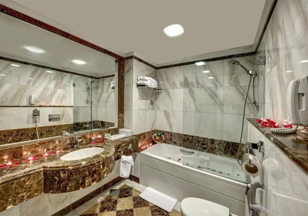 Sharjah Palace 4* фотосуреті