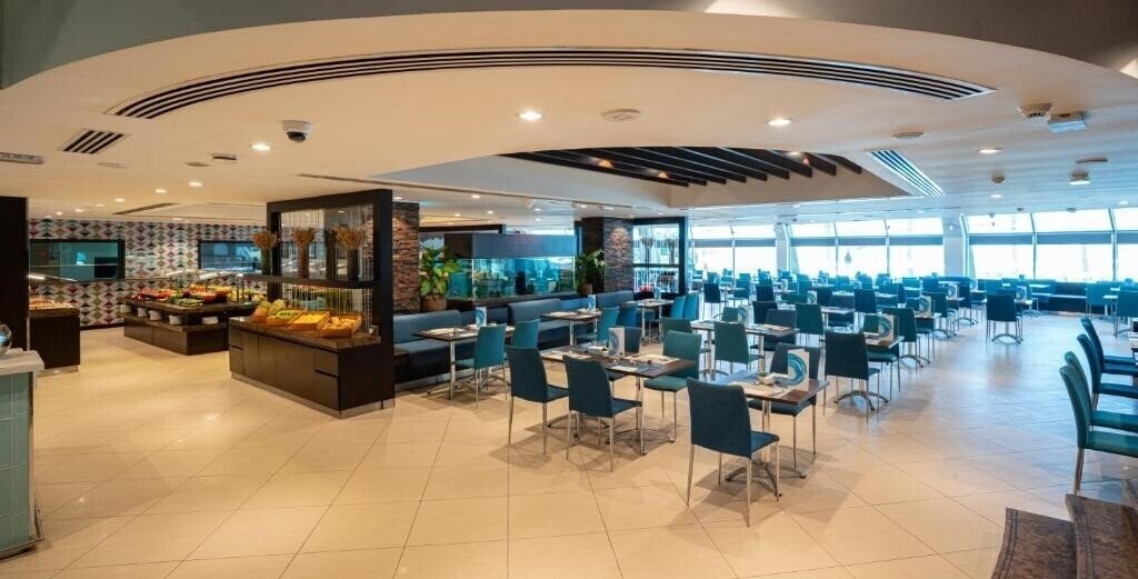 Изображение Occidental Sharjah Grand Hotel 4*