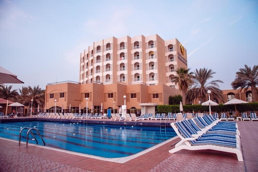 Фото Sharjah Carlton 4*