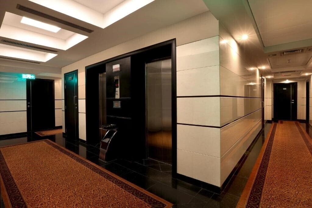 Картинка Royal Grand Suite Hotel 4*