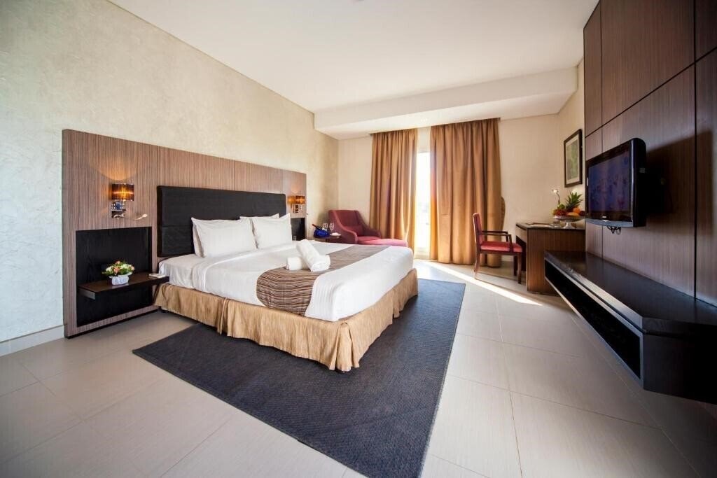 Pearl Hotel & SPA 4* суреті