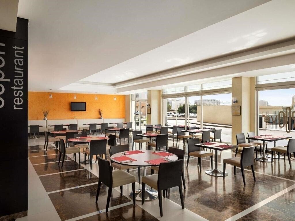 Фотография Ibis Muscat 3*