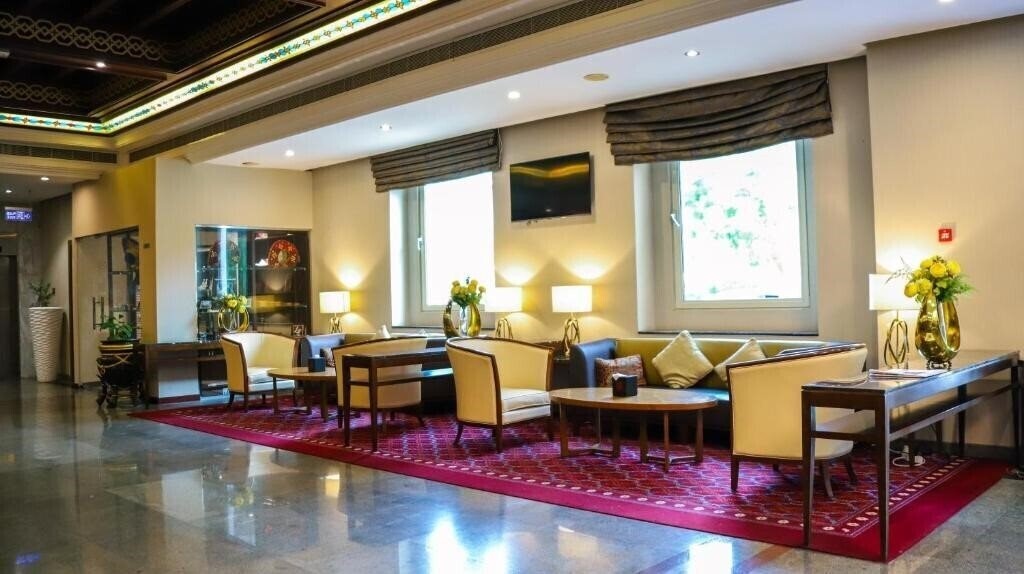 Ramee Guestline Hotel Qurum 3* суреті