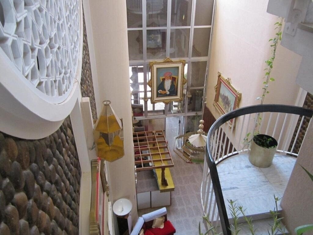 Qurum Beach Hotel 3* фотосуреті