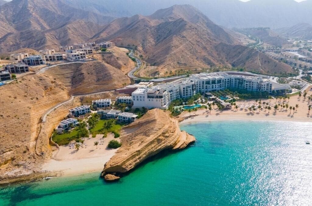 Отель Jumeirah Muscat Bay 5*