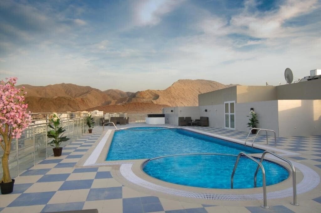 Al Murooj Grand Hotel 4* фотосуреті