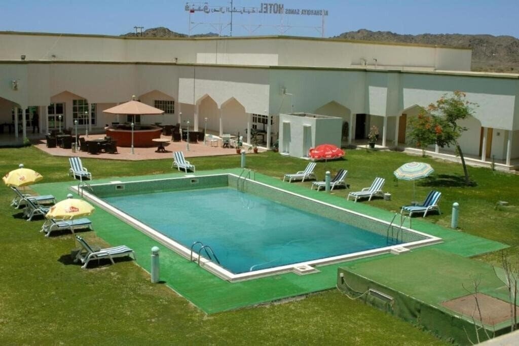 OYO 142 Al Sharqiya Sands Hotel (ex. al sharqiya sands hotel) 3* қонақ үйі