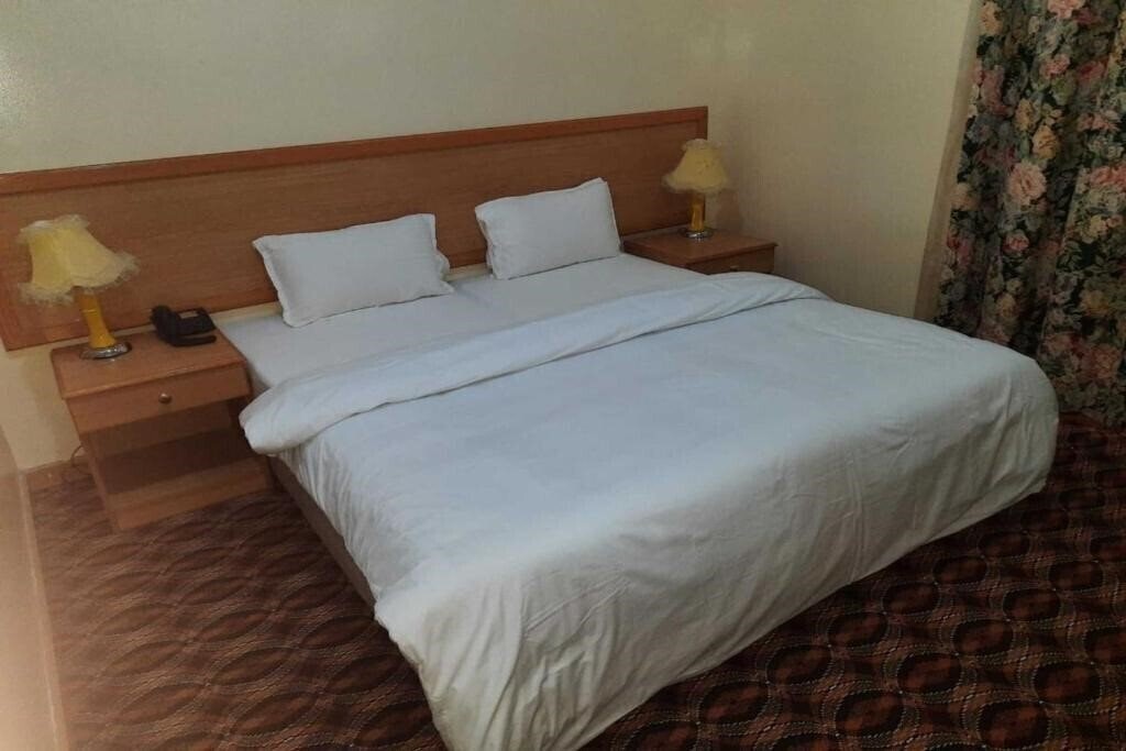 OYO 142 Al Sharqiya Sands Hotel (ex. al sharqiya sands hotel) 3* суреті