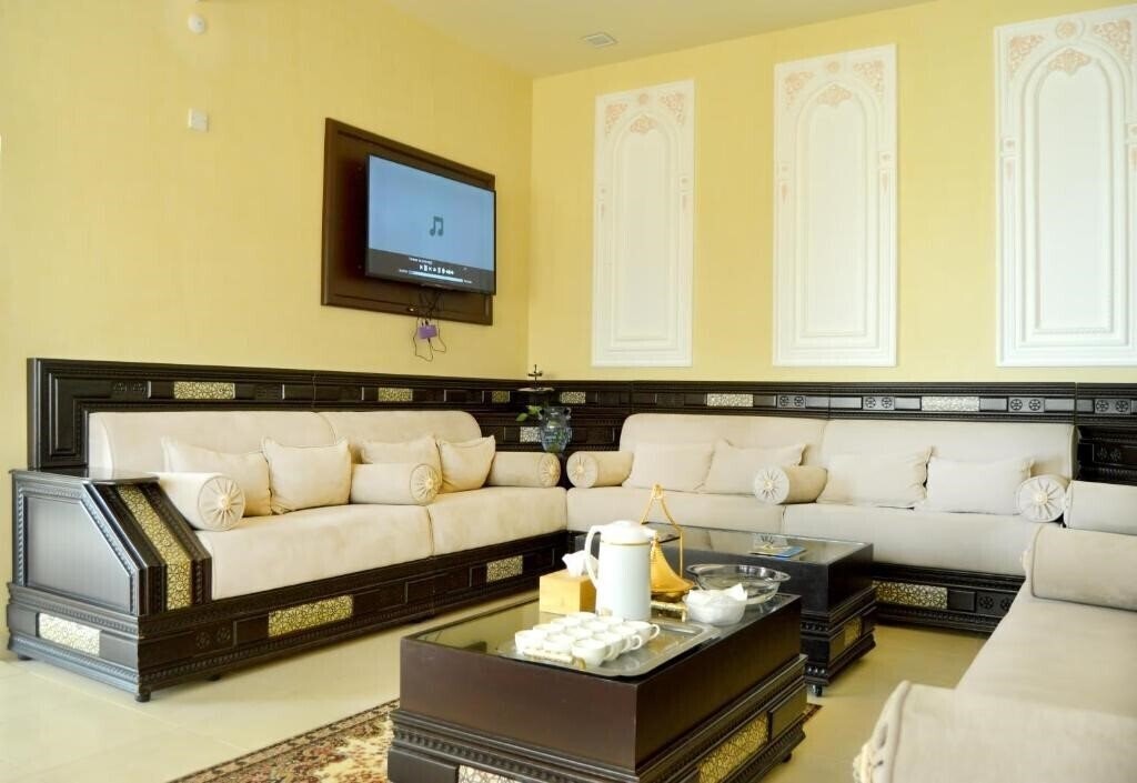 Изображение Jabal Al Akhdar Grand Hotel 2*