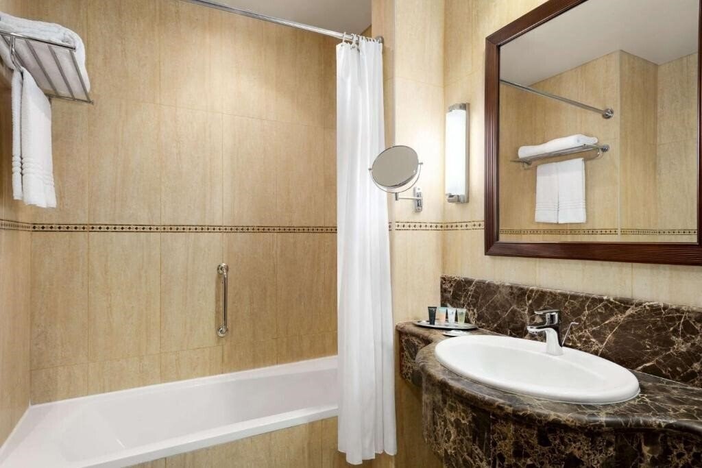 Фото Wyndham Garden Salalah Mirbat Resort 5*