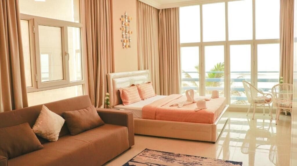 Отель Dar Al Noori By Hamsdan Plaza 3*