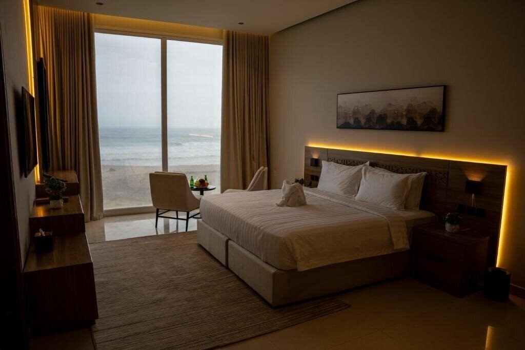 Фотография Arabian Sea Resort 4*