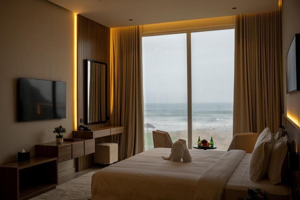 Картинка Arabian Sea Resort 4*