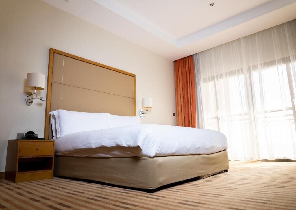Картинка Crowne Plaza Hotel Sohar 5*