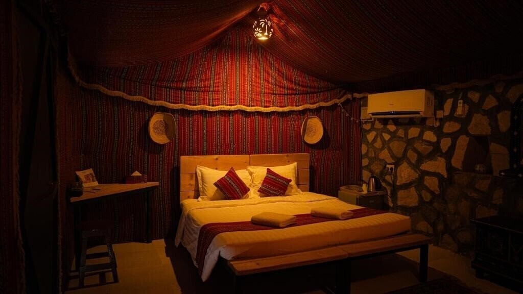 Фото Sama Al Wasil Desert Camp 1*