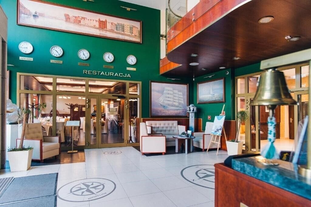 Admiral Hotel 4* фотосуреті