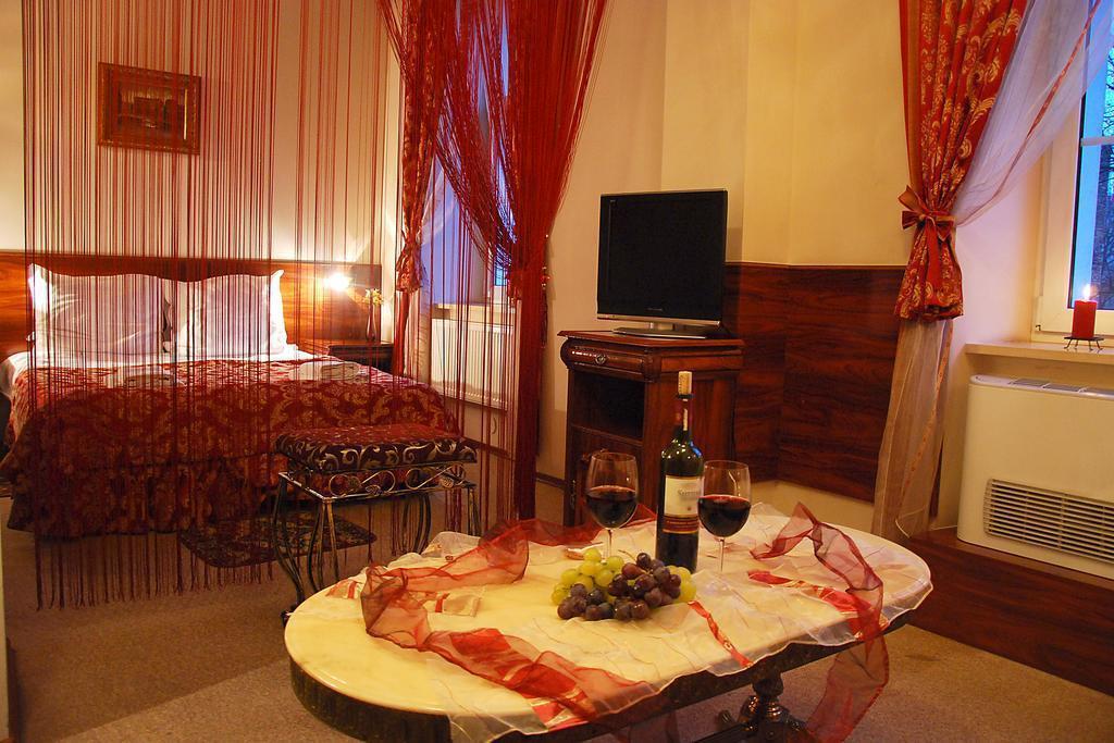 Old Time Hotel 3* қонақ үйі