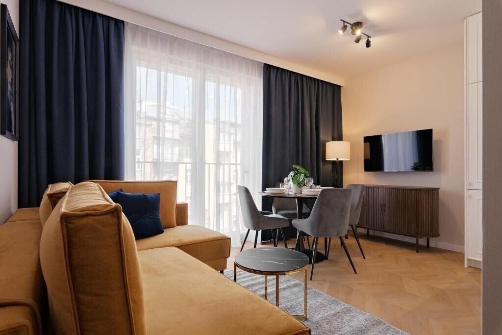 Metropolis Hotel Krakow 4* суреті
