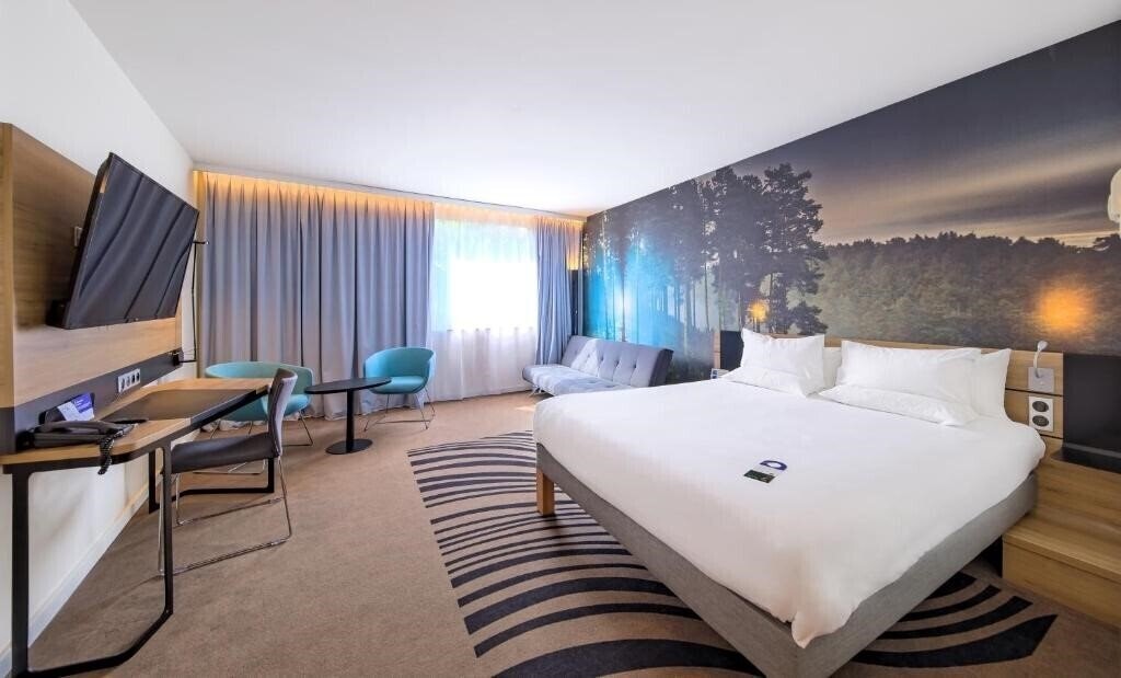 Фото Novotel Krakow Centrum 4*