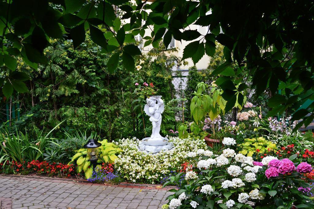 Monika 2* фотосуреті