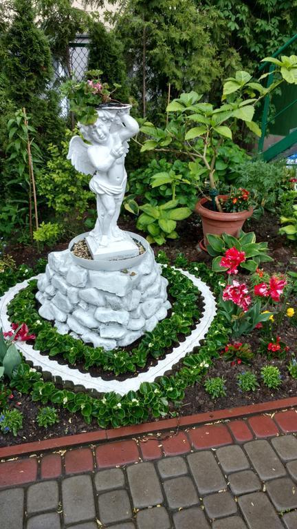 Monika 2* суреті