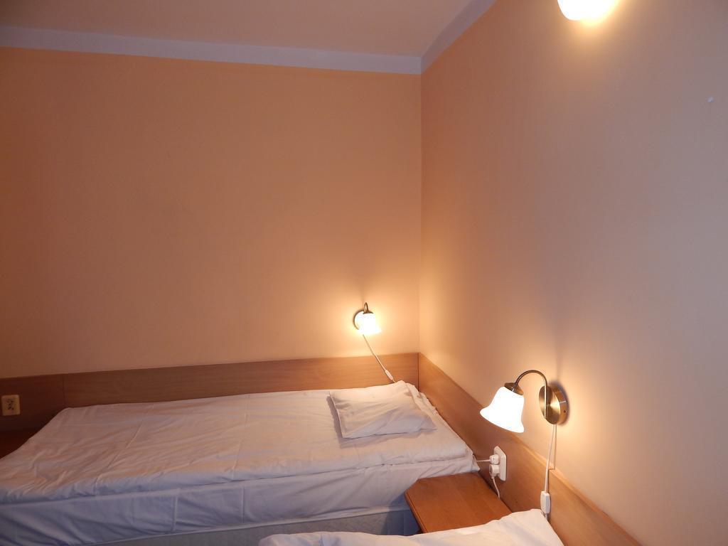 Junior Krakus 1* суреті