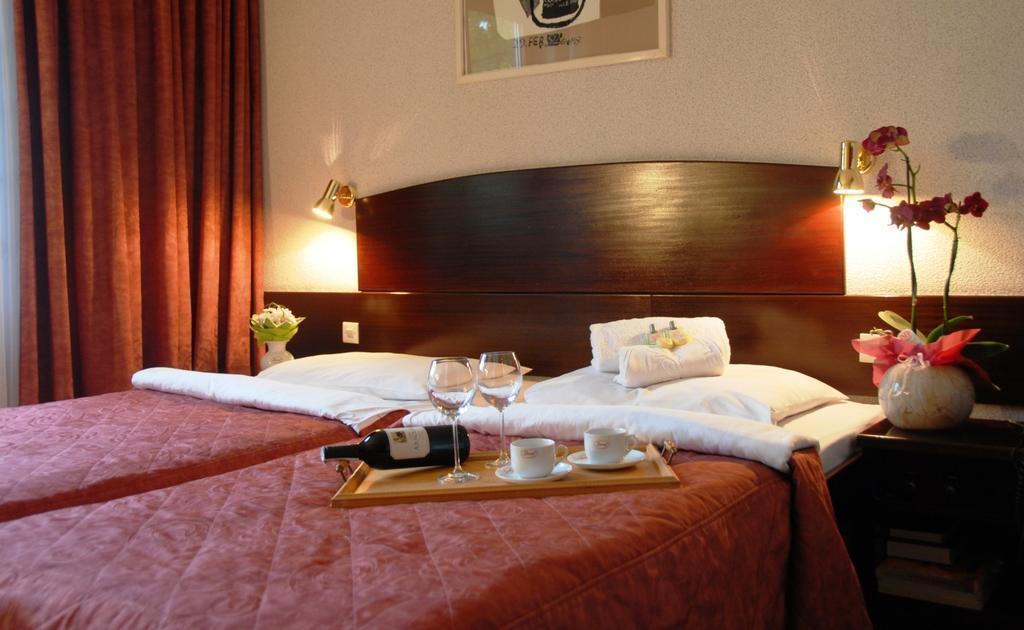 Demel 4* қонақ үйі