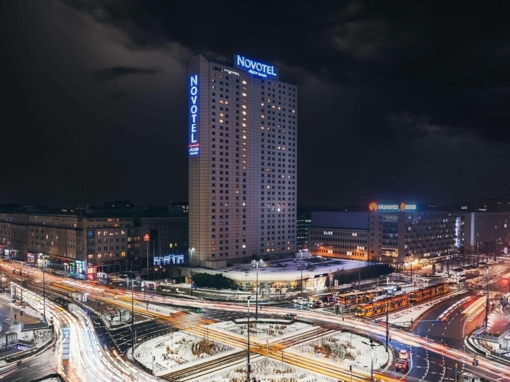 Novotel Centrum 4* қонақ үйі