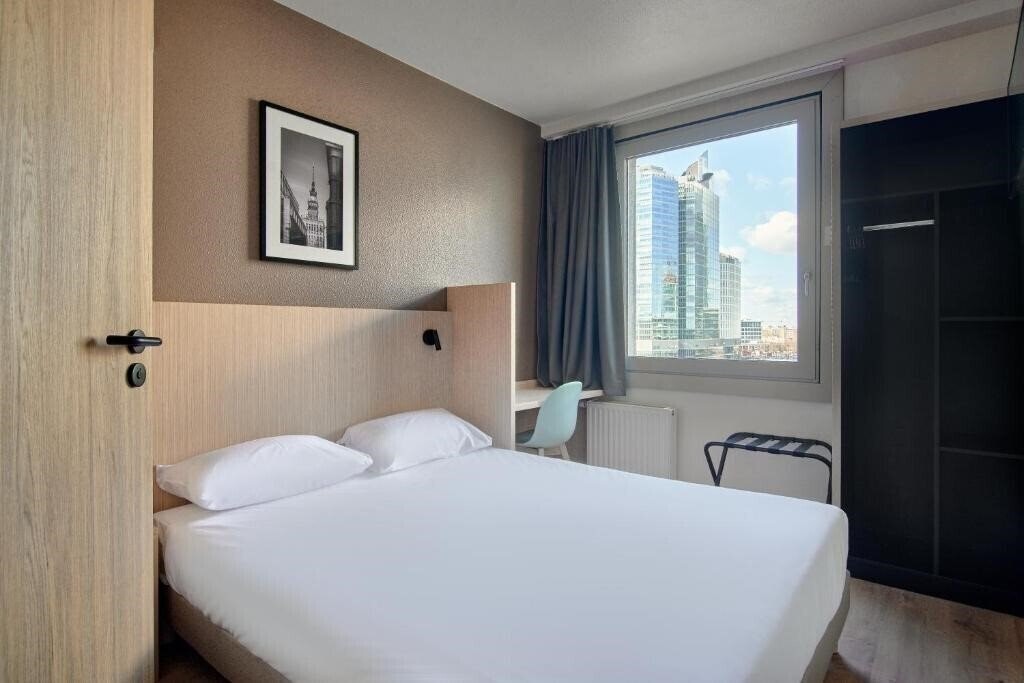 Фото Premiere Classe Warszawa 1*