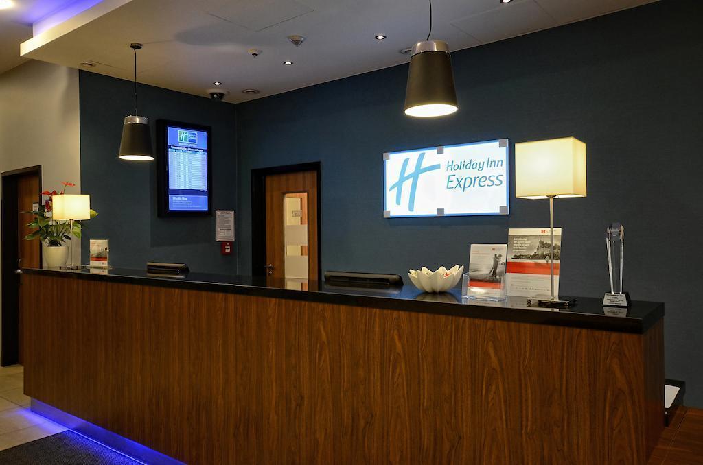 Изображение Holiday Inn Express Warsaw Airport 3*