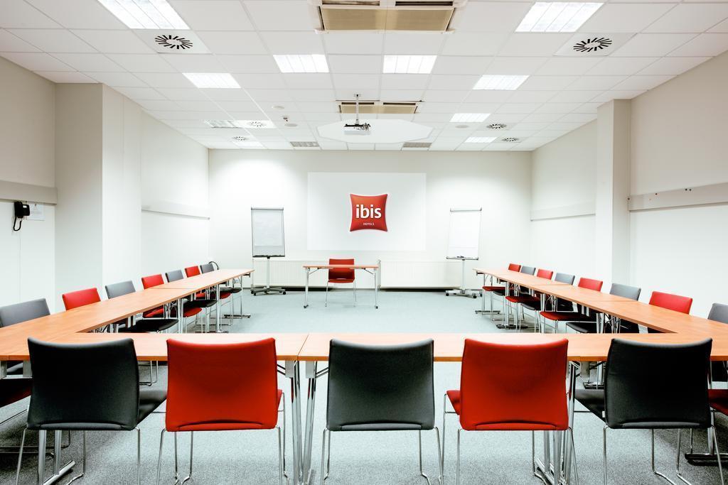 Ibis Warszawa Centrum 3* суреті