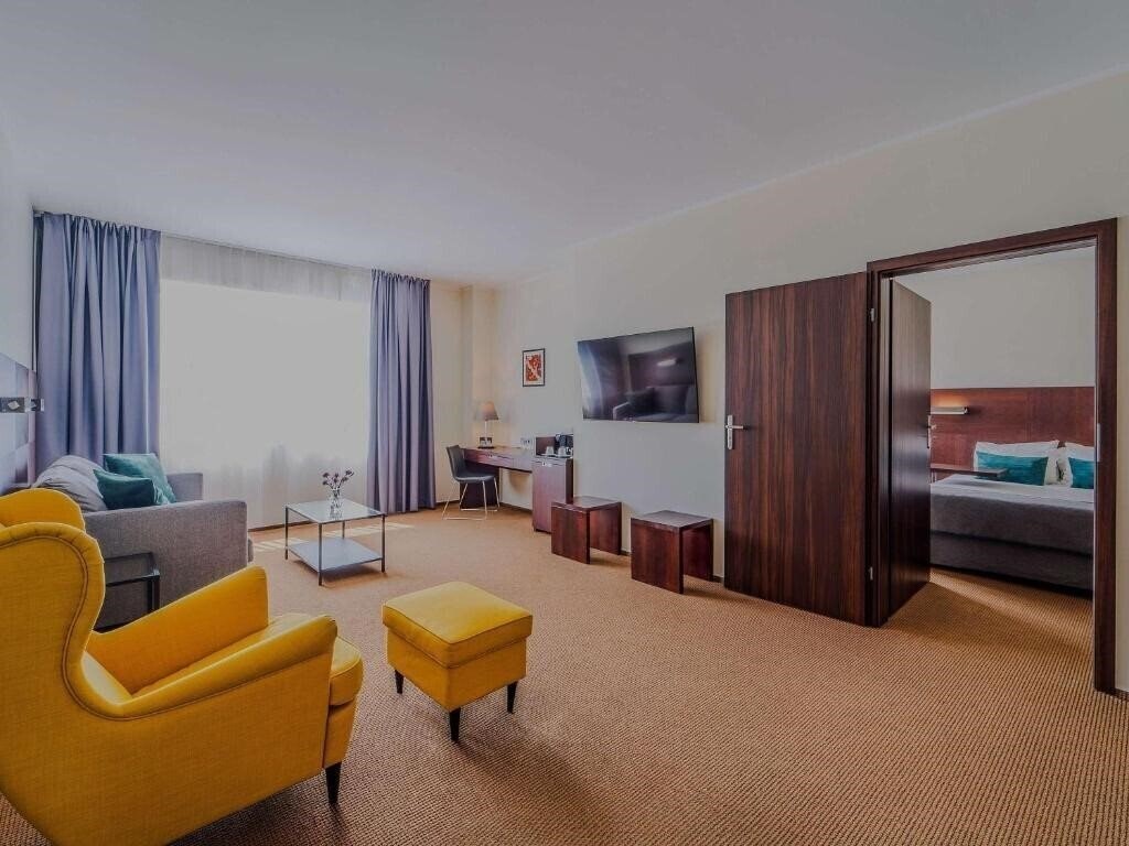 Mercure Airport 3* фотосуреті