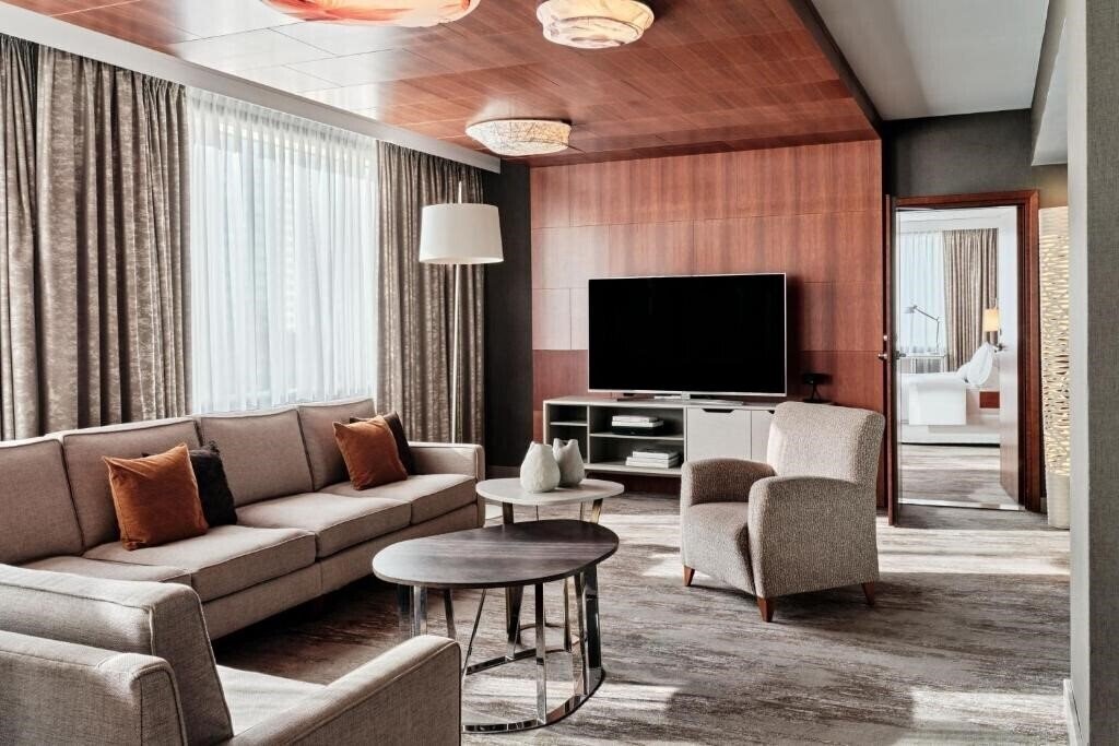 The Westin 5* суреті