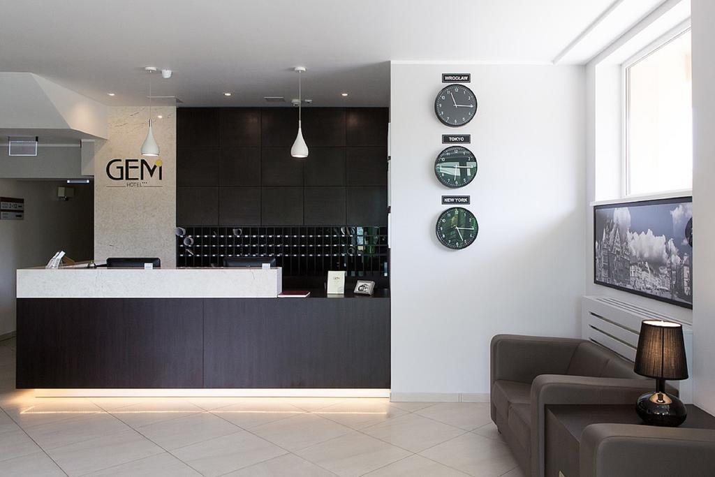 Отель Gem Hotel 3*