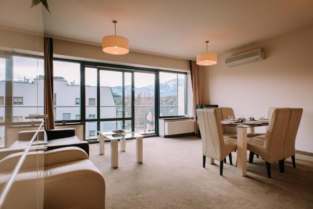 Фотография Apart Hotel Szklane Domy апартаменты