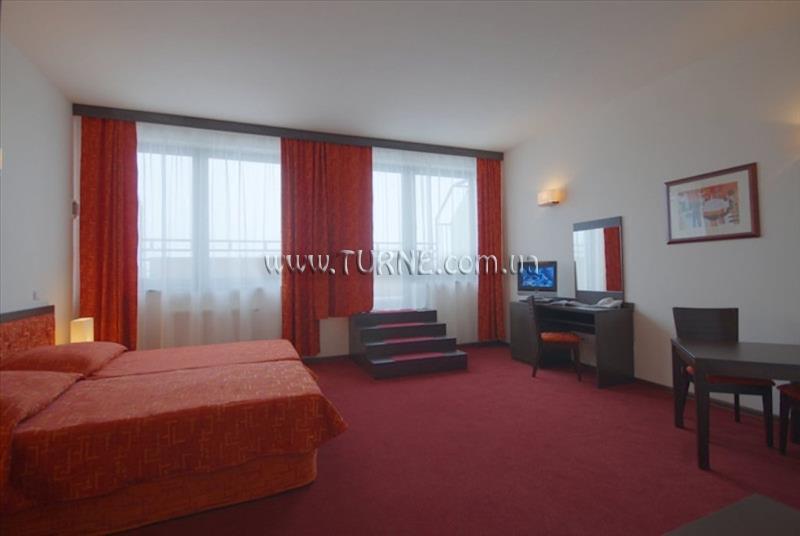 Отель Хырны 3*