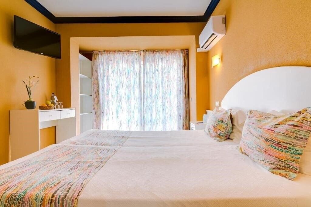 Atis Mar 3* фотосуреті