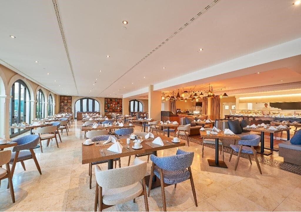 Фото Cascade Wellness & Lifestyle Resort 5*