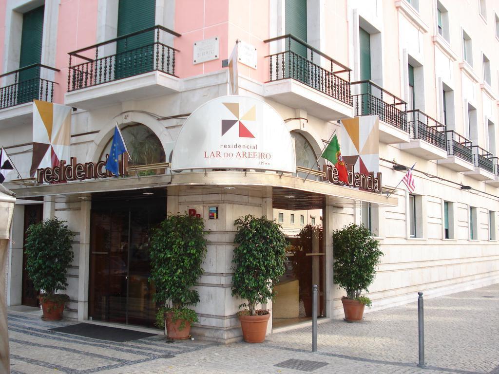 Отель Residencial Lar Do Areeiro 1*