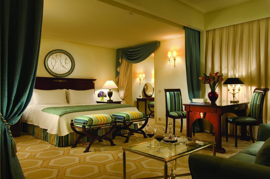 Four Seasons The Ritz Lisboa Hotel 5* суреті