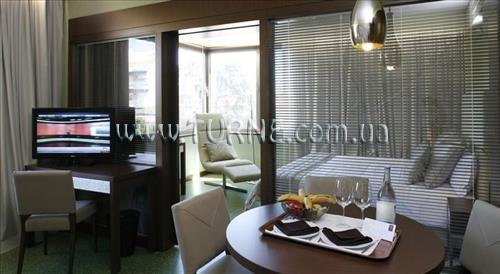 Neya Lisboa 4* суреті