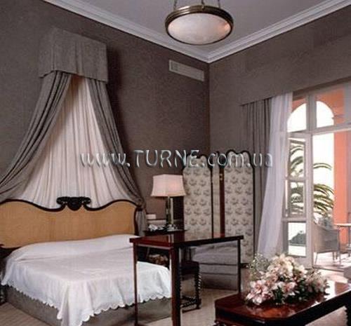 Reds Palace 5* суреті