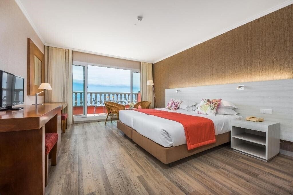 Фото Enotel Sunset Bay 4*